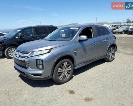 Серый Мицубиси Outlander Sport, объемом двигателя 2 л и пробегом 40 тыс. км за 3000 $, фото 1 на Automoto.ua