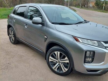 Мицубиси Outlander Sport 2021 в Кропивницком (Кировограде) на Automoto.ua Серый Мицубиси Outlander Sport, объемом двигателя 2 л и пробегом 102 тыс. км за 18000 $, фото 1 на Automoto.ua