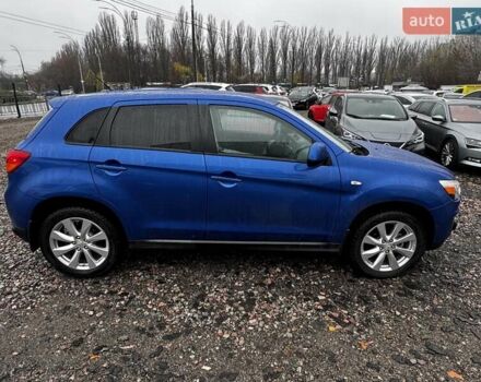 Синий Мицубиси Outlander Sport, объемом двигателя 2 л и пробегом 177 тыс. км за 12000 $, фото 7 на Automoto.ua