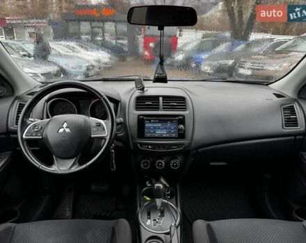 Синий Мицубиси Outlander Sport, объемом двигателя 2 л и пробегом 177 тыс. км за 12000 $, фото 14 на Automoto.ua