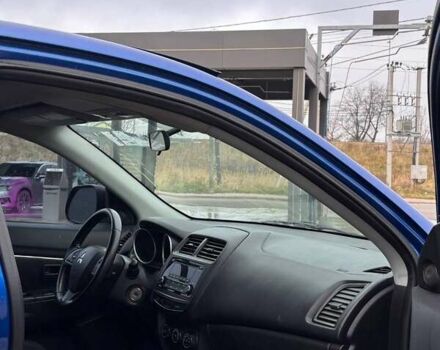 Синий Мицубиси Outlander Sport, объемом двигателя 2 л и пробегом 203 тыс. км за 8499 $, фото 10 на Automoto.ua