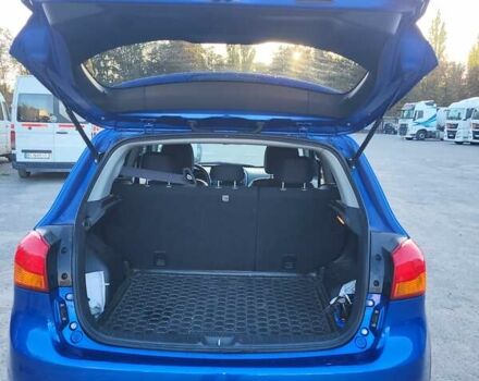 Синий Мицубиси Outlander Sport, объемом двигателя 2 л и пробегом 136 тыс. км за 13800 $, фото 10 на Automoto.ua