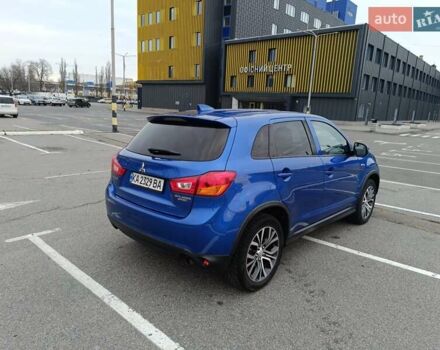 Синий Мицубиси Outlander Sport, объемом двигателя 2 л и пробегом 105 тыс. км за 14000 $, фото 5 на Automoto.ua