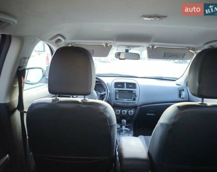 Синий Мицубиси Outlander Sport, объемом двигателя 2 л и пробегом 136 тыс. км за 13800 $, фото 7 на Automoto.ua