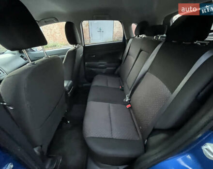 Мицубиси Outlander Sport 2018 в Виннице на Automoto.ua Синий Мицубиси Outlander Sport, объемом двигателя 2 л и пробегом 280 тыс. км за 12900 $, фото 12 на Automoto.ua