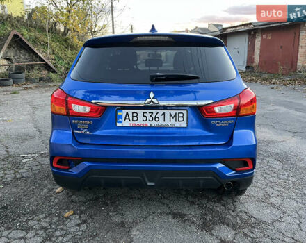 Мицубиси Outlander Sport 2018 в Виннице на Automoto.ua Синий Мицубиси Outlander Sport, объемом двигателя 2 л и пробегом 280 тыс. км за 12900 $, фото 5 на Automoto.ua
