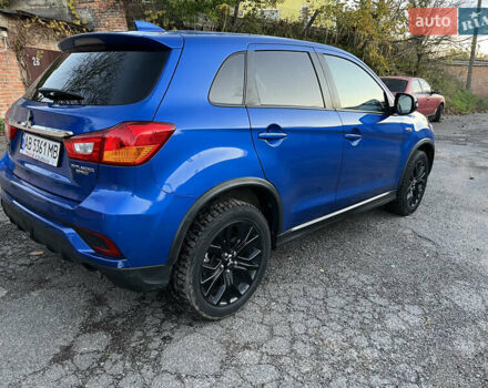 Мицубиси Outlander Sport 2018 в Виннице на Automoto.ua Синий Мицубиси Outlander Sport, объемом двигателя 2 л и пробегом 280 тыс. км за 12900 $, фото 4 на Automoto.ua