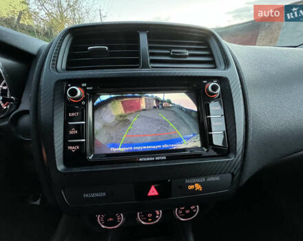 Мицубиси Outlander Sport 2018 в Виннице на Automoto.ua Синий Мицубиси Outlander Sport, объемом двигателя 2 л и пробегом 280 тыс. км за 12900 $, фото 8 на Automoto.ua