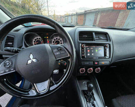 Мицубиси Outlander Sport 2018 в Виннице на Automoto.ua Синий Мицубиси Outlander Sport, объемом двигателя 2 л и пробегом 280 тыс. км за 12900 $, фото 7 на Automoto.ua