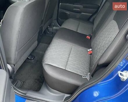 Міцубісі Outlander Sport 2019 у Львові на Automoto.ua Синій Міцубісі Outlander Sport, об'ємом двигуна 2 л та пробігом 86 тис. км за 13500 $, фото 3 на Automoto.ua