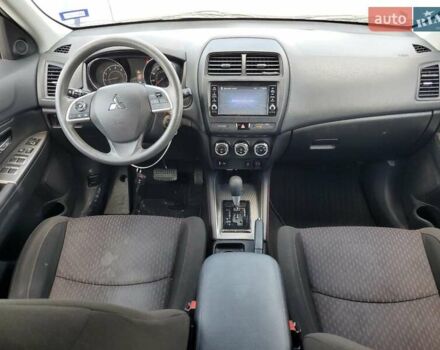 Синій Міцубісі Outlander Sport, об'ємом двигуна 2 л та пробігом 60 тис. км за 2800 $, фото 7 на Automoto.ua
