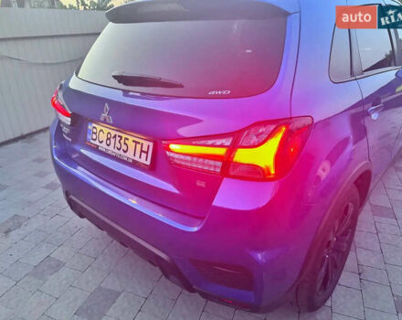 Синий Мицубиси Outlander Sport, объемом двигателя 2 л и пробегом 59 тыс. км за 19600 $, фото 5 на Automoto.ua