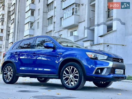 Міцубісі Outlander Sport 2018 у Каменце-Подольском на Automoto.ua Синій Міцубісі Outlander Sport, об'ємом двигуна 2.4 л та пробігом 172 тис. км за 14200 $, фото 1 на Automoto.ua