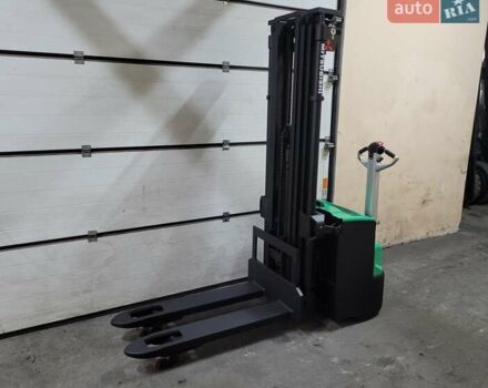 Мицубиси SBV, объемом двигателя 0 л и пробегом 63 тыс. км за 8730 $, фото 2 на Automoto.ua