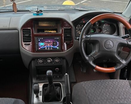 Мицубиси Shogun 2003 в Киеве на Automoto.ua Синий Мицубиси Shogun, объемом двигателя 3.2 л и пробегом 133 тыс. км за 4700 $, фото 5 на Automoto.ua