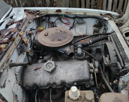 Белый Москвич / АЗЛК 2125, объемом двигателя 1.7 л и пробегом 2 тыс. км за 300 $, фото 4 на Automoto.ua