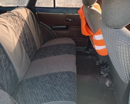 Синий Москвич / АЗЛК 21251, объемом двигателя 1.5 л и пробегом 100 тыс. км за 500 $, фото 5 на Automoto.ua