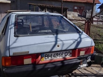 Москвич / АЗЛК 2135 1994 у Раздельной на Automoto.ua Білий Москвич / АЗЛК 2135, об'ємом двигуна 0 л та пробігом 1 тис. км за 694 $, фото 1 на Automoto.ua