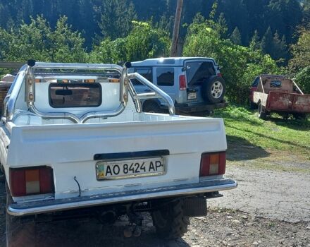 Білий Москвич / АЗЛК 2137, об'ємом двигуна 1 л та пробігом 150 тис. км за 1750 $, фото 1 на Automoto.ua