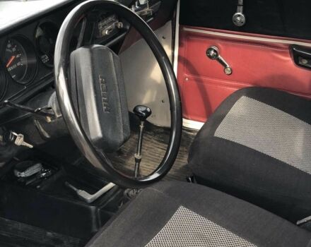 Білий Москвич / АЗЛК 2137, об'ємом двигуна 1.5 л та пробігом 110 тис. км за 525 $, фото 7 на Automoto.ua