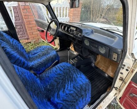 Белый Москвич / АЗЛК 2137, объемом двигателя 0 л и пробегом 300 тыс. км за 500 $, фото 8 на Automoto.ua