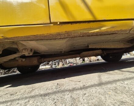 Желтый Москвич / АЗЛК 2137, объемом двигателя 1.5 л и пробегом 40 тыс. км за 384 $, фото 3 на Automoto.ua