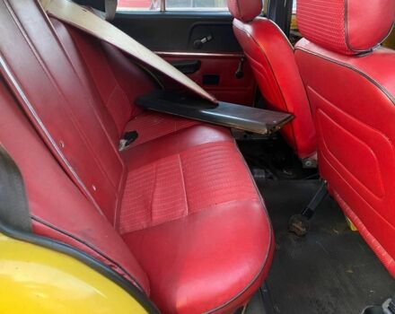 Желтый Москвич / АЗЛК 2138, объемом двигателя 0 л и пробегом 54 тыс. км за 1300 $, фото 6 на Automoto.ua