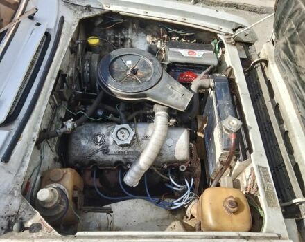 Москвич / АЗЛК 2140 1977 в Днепре (Днепропетровске) на Automoto.ua Белый Москвич / АЗЛК 2140, объемом двигателя 1.5 л и пробегом 200 тыс. км за 650 $, фото 5 на Automoto.ua