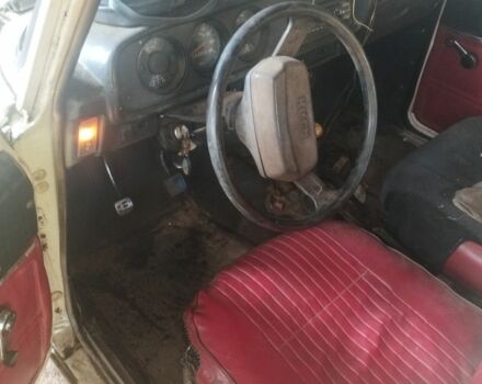 Белый Москвич / АЗЛК 2140, объемом двигателя 0 л и пробегом 500 тыс. км за 357 $, фото 4 на Automoto.ua