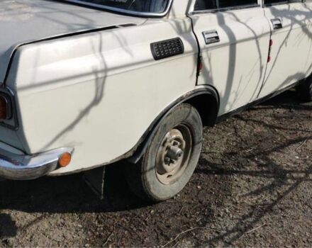 Москвич / АЗЛК 2140 1981 в Петриковке на Automoto.ua Белый Москвич / АЗЛК 2140, объемом двигателя 1.5 л и пробегом 65 тыс. км за 528 $, фото 3 на Automoto.ua