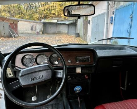 Москвич / АЗЛК 2140 1982 в Львове на Automoto.ua Белый Москвич / АЗЛК 2140, объемом двигателя 1.5 л и пробегом 47 тыс. км за 333 $, фото 7 на Automoto.ua