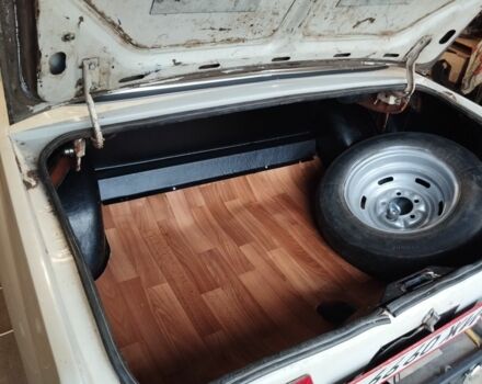 Белый Москвич / АЗЛК 2140, объемом двигателя 0 л и пробегом 123 тыс. км за 414 $, фото 2 на Automoto.ua