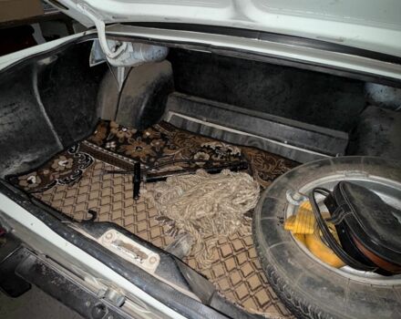 Белый Москвич / АЗЛК 2140, объемом двигателя 1.5 л и пробегом 26 тыс. км за 477 $, фото 7 на Automoto.ua