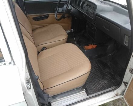 Белый Москвич / АЗЛК 2140, объемом двигателя 0 л и пробегом 9 тыс. км за 548 $, фото 5 на Automoto.ua