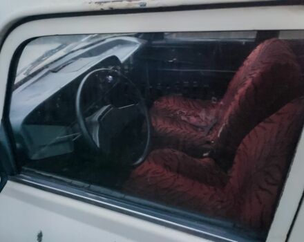 Белый Москвич / АЗЛК 2140, объемом двигателя 0 л и пробегом 432 тыс. км за 284 $, фото 4 на Automoto.ua