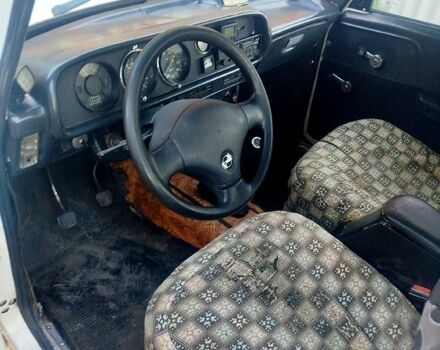 Москвич / АЗЛК 2140 1982 в Краснокутске на Automoto.ua Белый Москвич / АЗЛК 2140, объемом двигателя 1.5 л и пробегом 0 тыс. км за 400 $, фото 1 на Automoto.ua