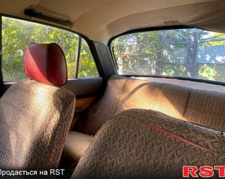 Бежевый Москвич / АЗЛК 2140, объемом двигателя 1.5 л и пробегом 333 тыс. км за 200 $, фото 2 на Automoto.ua