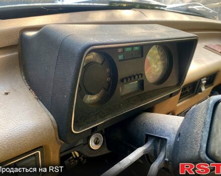 Бежевый Москвич / АЗЛК 2140, объемом двигателя 1.5 л и пробегом 333 тыс. км за 200 $, фото 3 на Automoto.ua