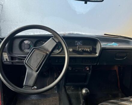 Красный Москвич / АЗЛК 2140, объемом двигателя 0 л и пробегом 150 тыс. км за 363 $, фото 2 на Automoto.ua