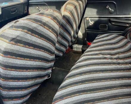 Красный Москвич / АЗЛК 2140, объемом двигателя 0 л и пробегом 150 тыс. км за 363 $, фото 3 на Automoto.ua