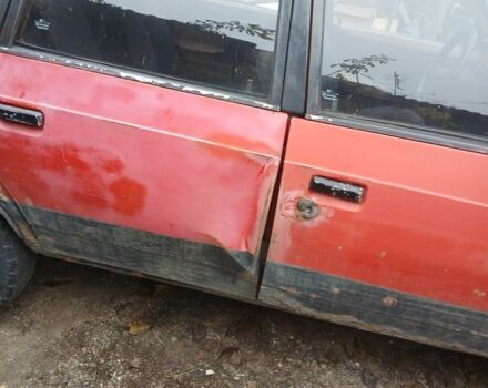 Красный Москвич / АЗЛК 2140, объемом двигателя 2 л и пробегом 1000 тыс. км за 309 $, фото 3 на Automoto.ua