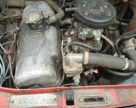 Красный Москвич / АЗЛК 2140, объемом двигателя 2 л и пробегом 1000 тыс. км за 309 $, фото 1 на Automoto.ua