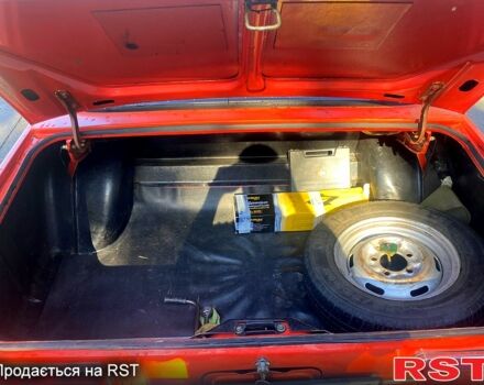 Красный Москвич / АЗЛК 2140, объемом двигателя 1.5 л и пробегом 60 тыс. км за 800 $, фото 11 на Automoto.ua