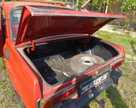 Красный Москвич / АЗЛК 2140, объемом двигателя 0 л и пробегом 50 тыс. км за 477 $, фото 3 на Automoto.ua