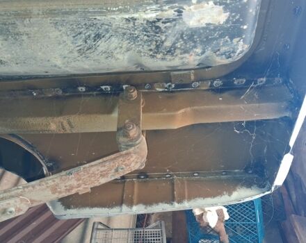 Москвич / АЗЛК 2140 1987 в Вольнянске на Automoto.ua Красный Москвич / АЗЛК 2140, объемом двигателя 1.5 л и пробегом 1 тыс. км за 49 $, фото 4 на Automoto.ua