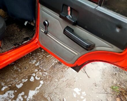 Червоний Москвич / АЗЛК 2140, об'ємом двигуна 1.5 л та пробігом 50 тис. км за 1060 $, фото 5 на Automoto.ua