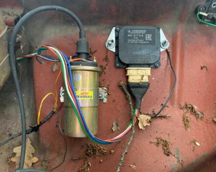 Красный Москвич / АЗЛК 2140, объемом двигателя 0 л и пробегом 373 тыс. км за 191 $, фото 7 на Automoto.ua