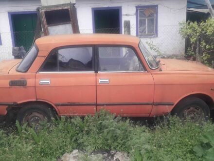 Москвич / АЗЛК 2140 1984 у Золотоноше на Automoto.ua Червоний Москвич / АЗЛК 2140, об'ємом двигуна 1.5 л та пробігом 77 тис. км за 242 $, фото 1 на Automoto.ua