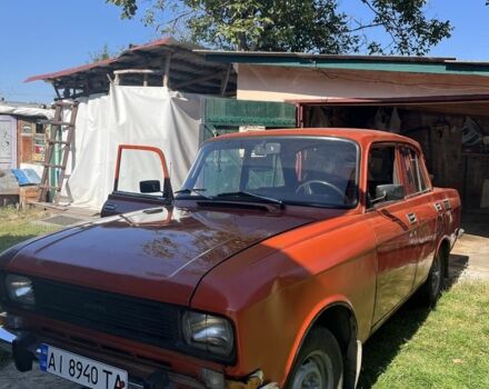 Москвич / АЗЛК 2140 1985 в Белой Церкве на Automoto.ua Красный Москвич / АЗЛК 2140, объемом двигателя 1.5 л и пробегом 239 тыс. км за 700 $, фото 1 на Automoto.ua