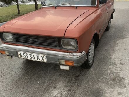 Москвич / АЗЛК 2140 1986 у Полтаві на Automoto.ua Червоний Москвич / АЗЛК 2140, об'ємом двигуна 1 л та пробігом 10 тис. км за 900 $, фото 1 на Automoto.ua